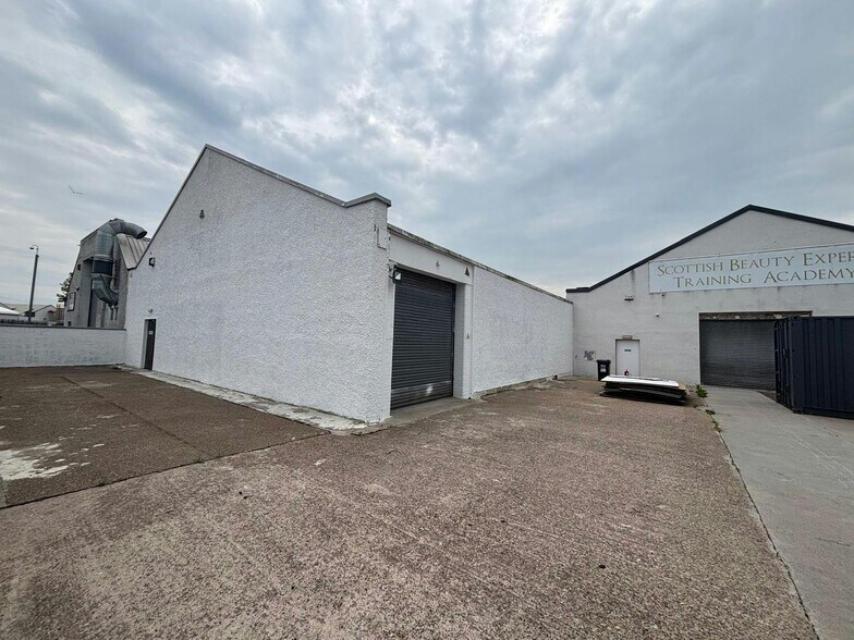 11-15 Carlyle Av, Glasgow en alquiler - Foto del edificio - Imagen 2 de 6