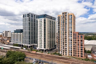 Más detalles de 16 Sutton Court Rd, Sutton - Local en alquiler