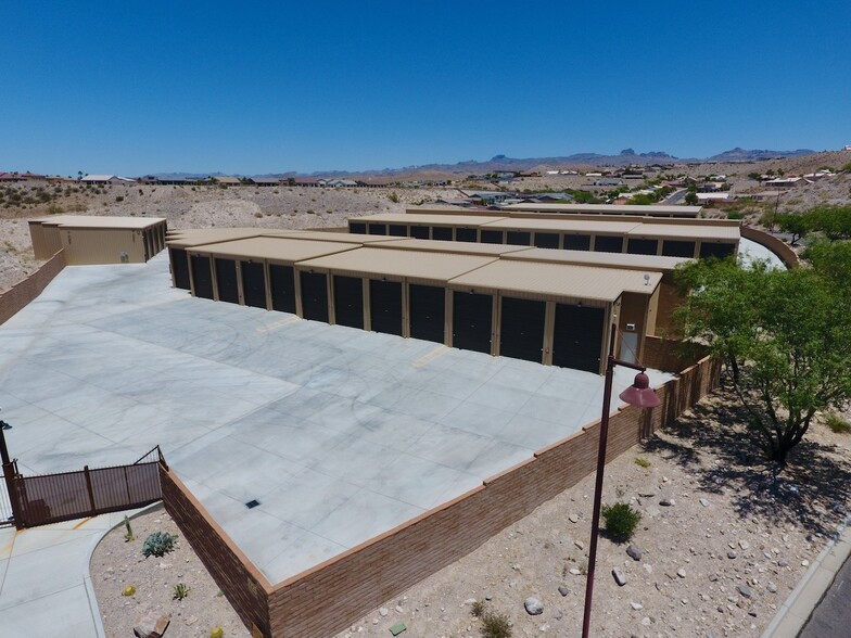 2725 Desert Trail, Bullhead City, AZ en venta - Foto del edificio - Imagen 2 de 13