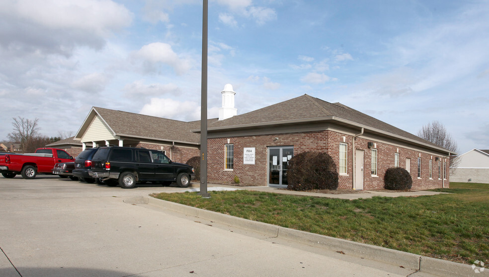 State of Indiana Government Offices cartera de 10 inmuebles en venta en LoopNet.es - Foto del edificio - Imagen 2 de 11