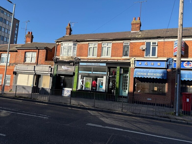 143-145 Springfield Rd, Chelmsford en venta - Foto del edificio - Imagen 1 de 4