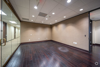 11200 Richmond Ave, Houston, TX en venta Foto del interior- Imagen 2 de 10