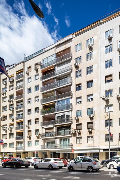 Avenida de la República Argentina, 50, Sevilla, Sevilla en venta - Foto del edificio - Imagen 2 de 2