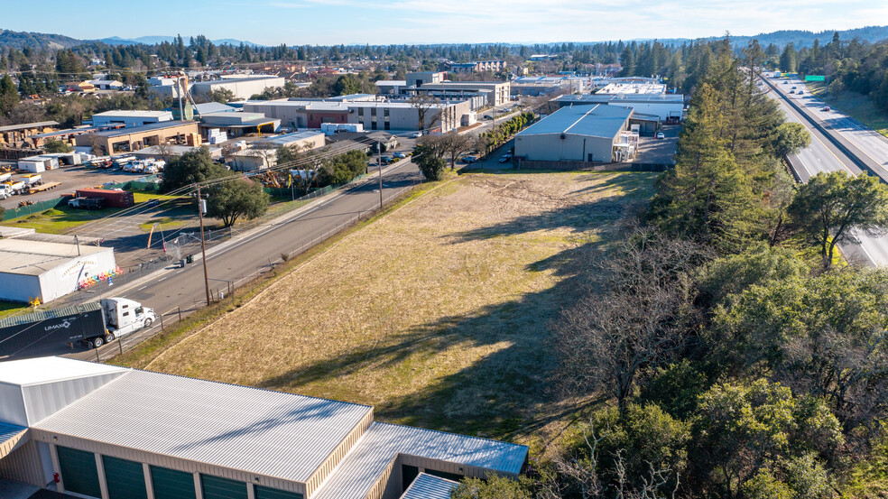 1501 Grove st, Healdsburg, CA en venta - Foto del edificio - Imagen 3 de 12