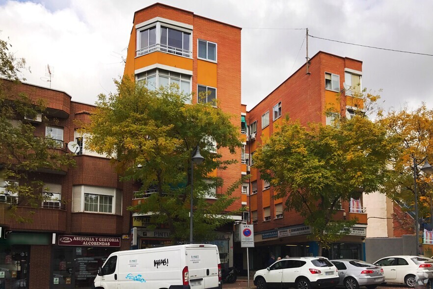Edificio residencial en Alcobendas, Madrid en venta - Foto principal - Imagen 1 de 2