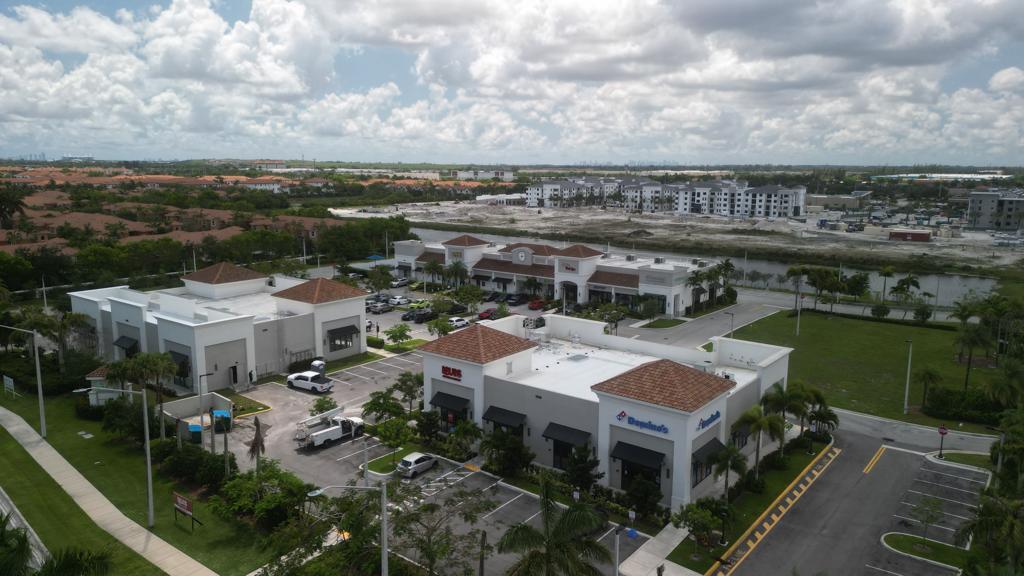 12280 Miramar Blvd, Miramar, FL en alquiler Foto del edificio- Imagen 1 de 2