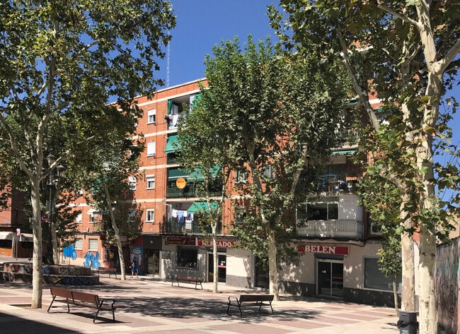 Más detalles de Calle Fátima, 3, Fuenlabrada - Local en alquiler