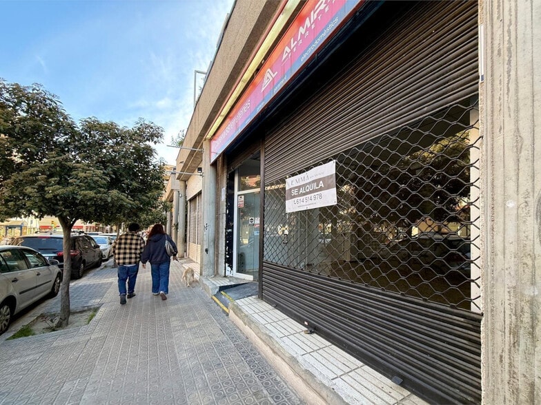 Local en Vilanova i la Geltrú, Barcelona en alquiler - Foto del edificio - Imagen 3 de 5