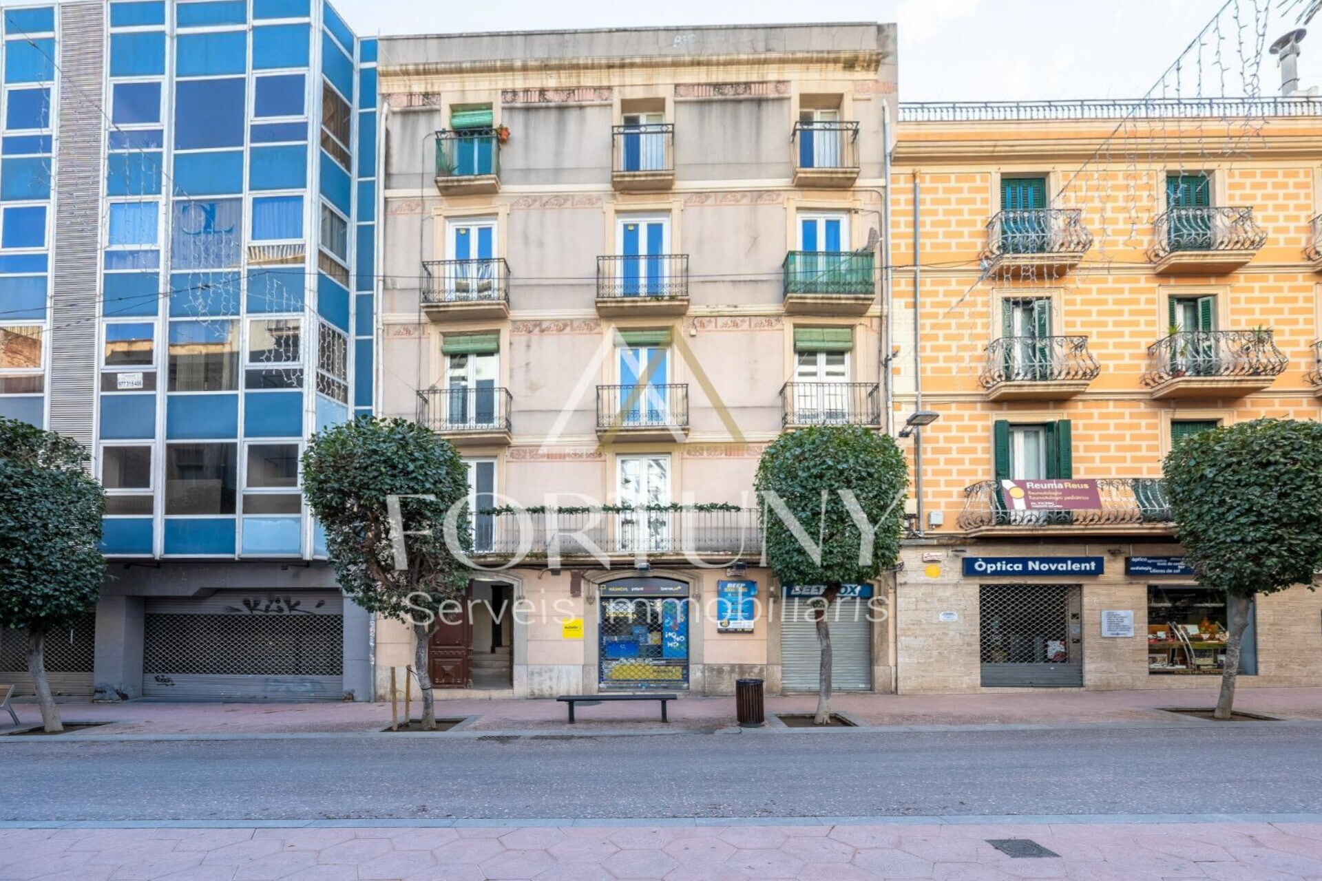 Edificio residencial en Reus, Tarragona en venta Foto principal- Imagen 1 de 1
