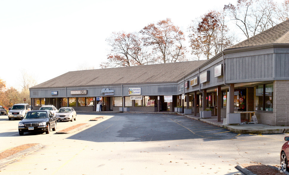 316 Boston Post Rd, Waterford, CT en alquiler - Foto del edificio - Imagen 1 de 3