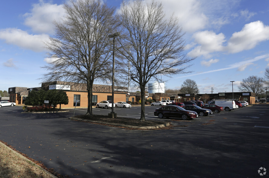 7468-7502 Lee Davis Rd, Mechanicsville, VA en alquiler - Foto del edificio - Imagen 2 de 5