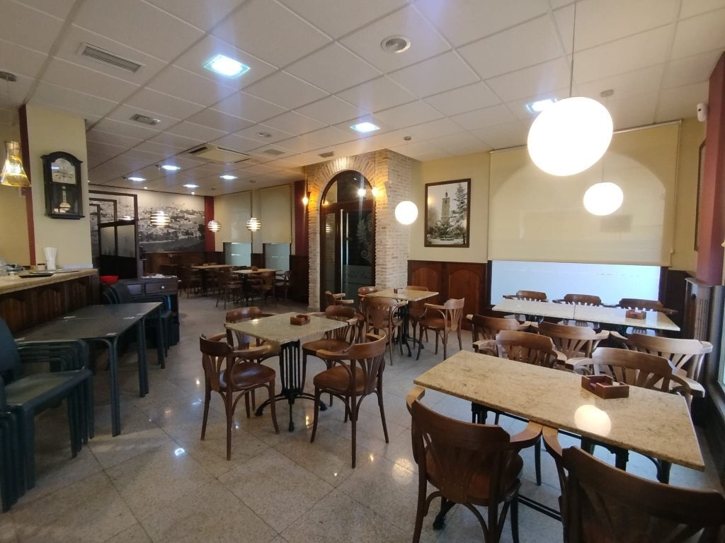 Local en Quintanar de la Orden, Toledo en alquiler Foto principal- Imagen 1 de 3