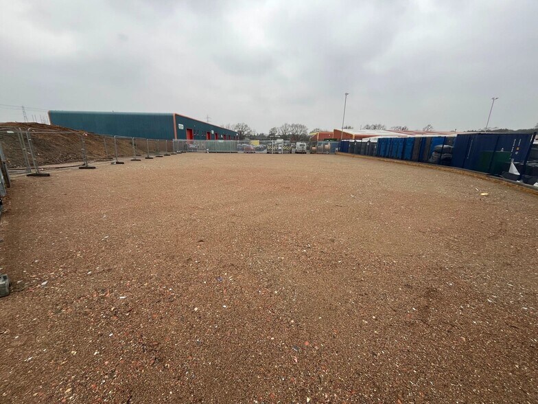 Castleman Close, Three Legged Cross en alquiler - Foto principal - Imagen 1 de 3