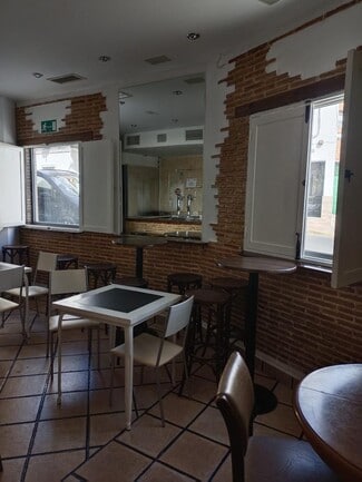 Más detalles de Calle Tesillo, 3, Fuenlabrada - Edificio residencial​ en venta