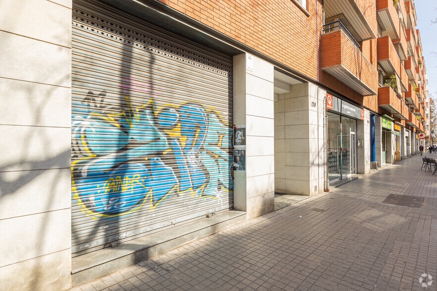 Carrer del Concili de Trento, 36, Barcelona, Barcelona en venta - Foto del edificio - Imagen 3 de 11