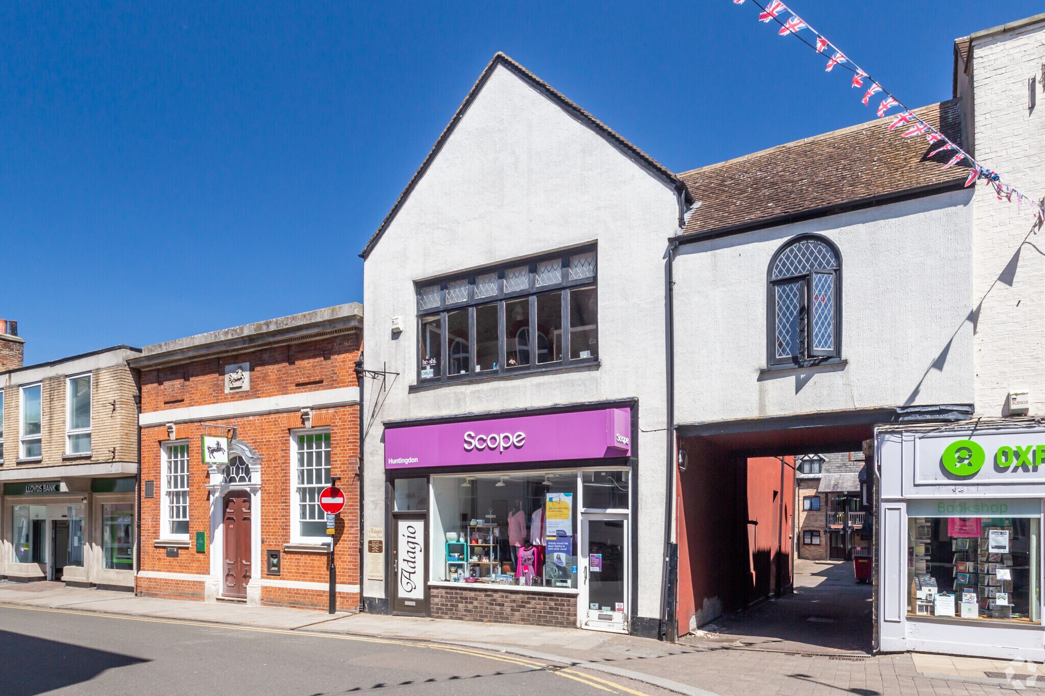 100 High St, Huntingdon en venta Foto principal- Imagen 1 de 9