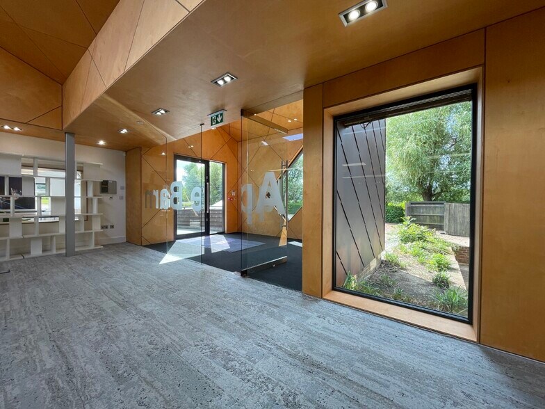 Hythe Rd, Smeeth en alquiler - Foto del edificio - Imagen 3 de 18