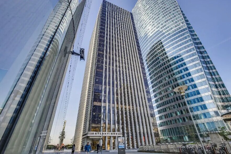 1 Place De La Pyramide, Puteaux en alquiler - Foto del edificio - Imagen 1 de 23