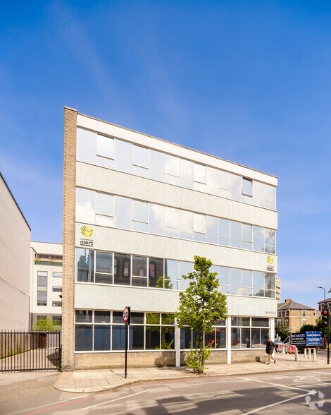 346 Clapham Rd, London en alquiler - Foto del edificio - Imagen 2 de 5