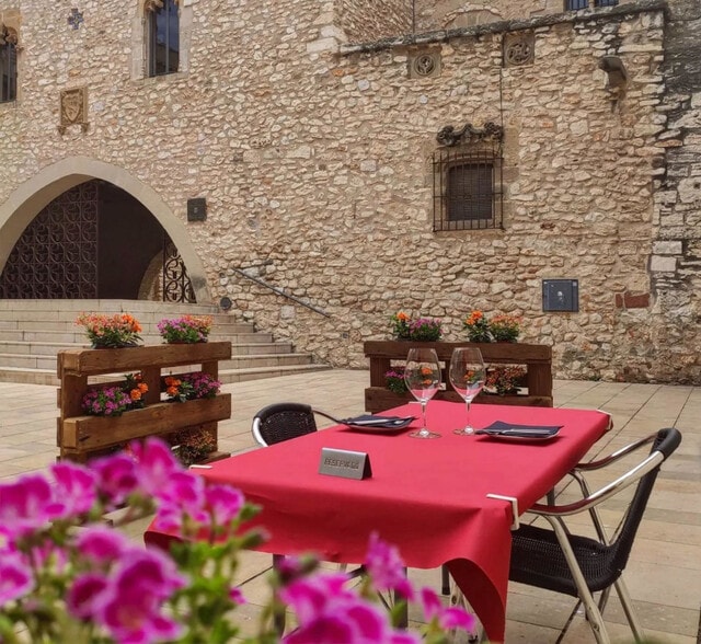 Local en Vilanova i la Geltrú, Barcelona en alquiler - Foto del edificio - Imagen 2 de 4