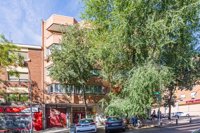 Más detalles de Edificio residencial​ en venta