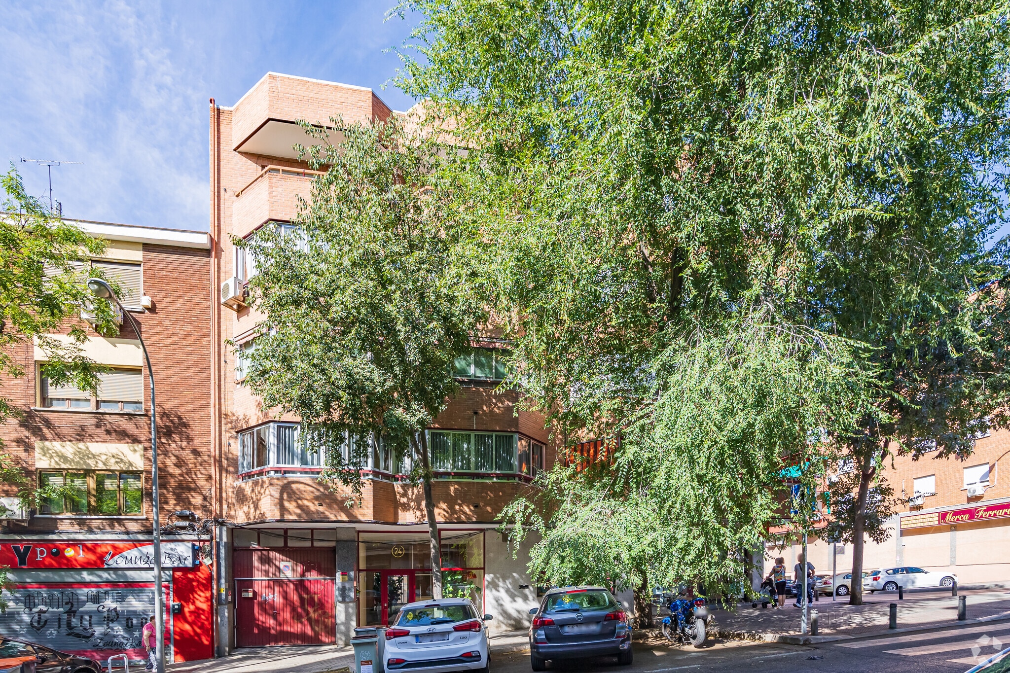 Edificio residencial en Madrid, Madrid en venta Foto principal- Imagen 1 de 3