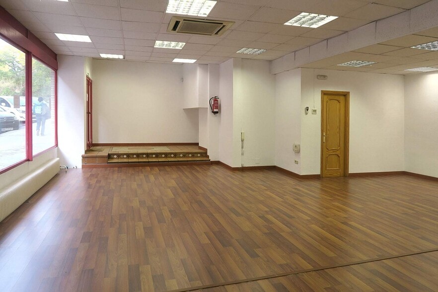 Local en Madrid, Madrid en alquiler - Foto del interior - Imagen 1 de 2