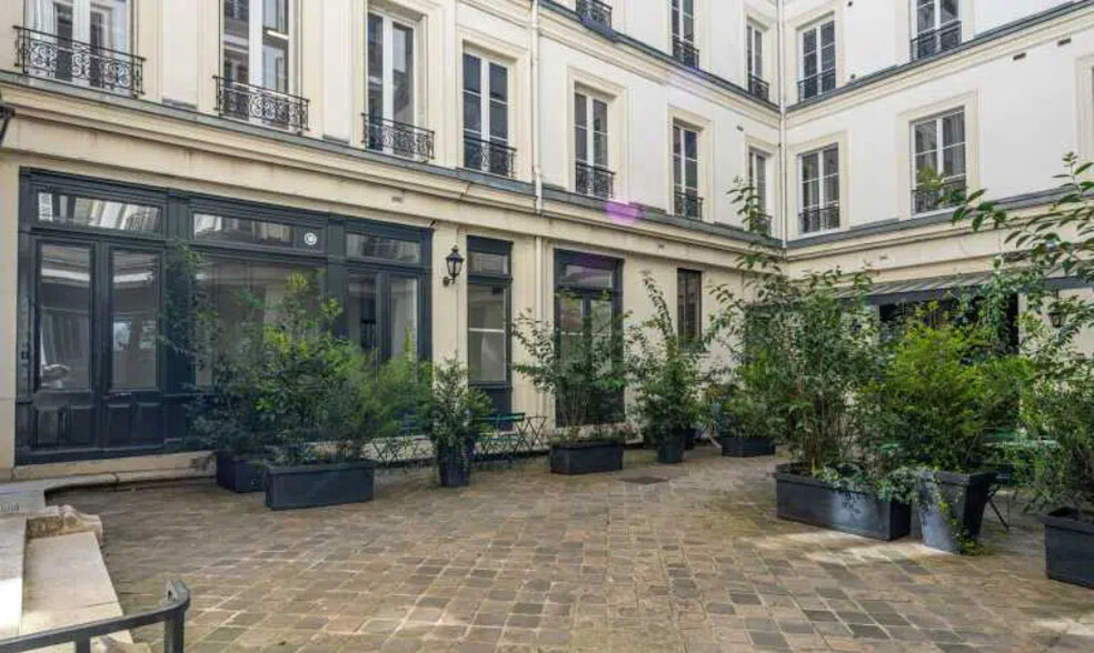 105 Rue La Fayette, Paris en alquiler - Foto del edificio - Imagen 1 de 2