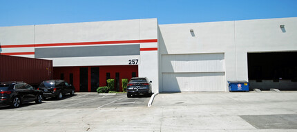 241-317 E Redondo Beach Blvd, Gardena, CA en alquiler Foto del edificio- Imagen 2 de 9