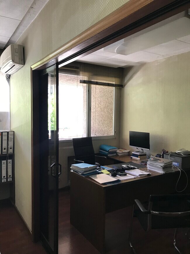 Más detalles de Oficina en alquiler