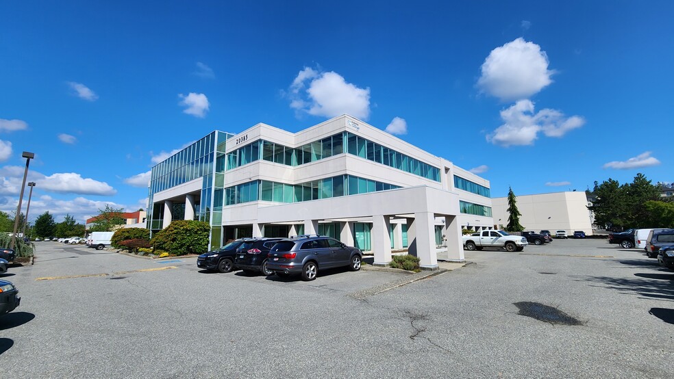 20385 64th Ave, Langley Twp, BC en alquiler - Foto del edificio - Imagen 3 de 21