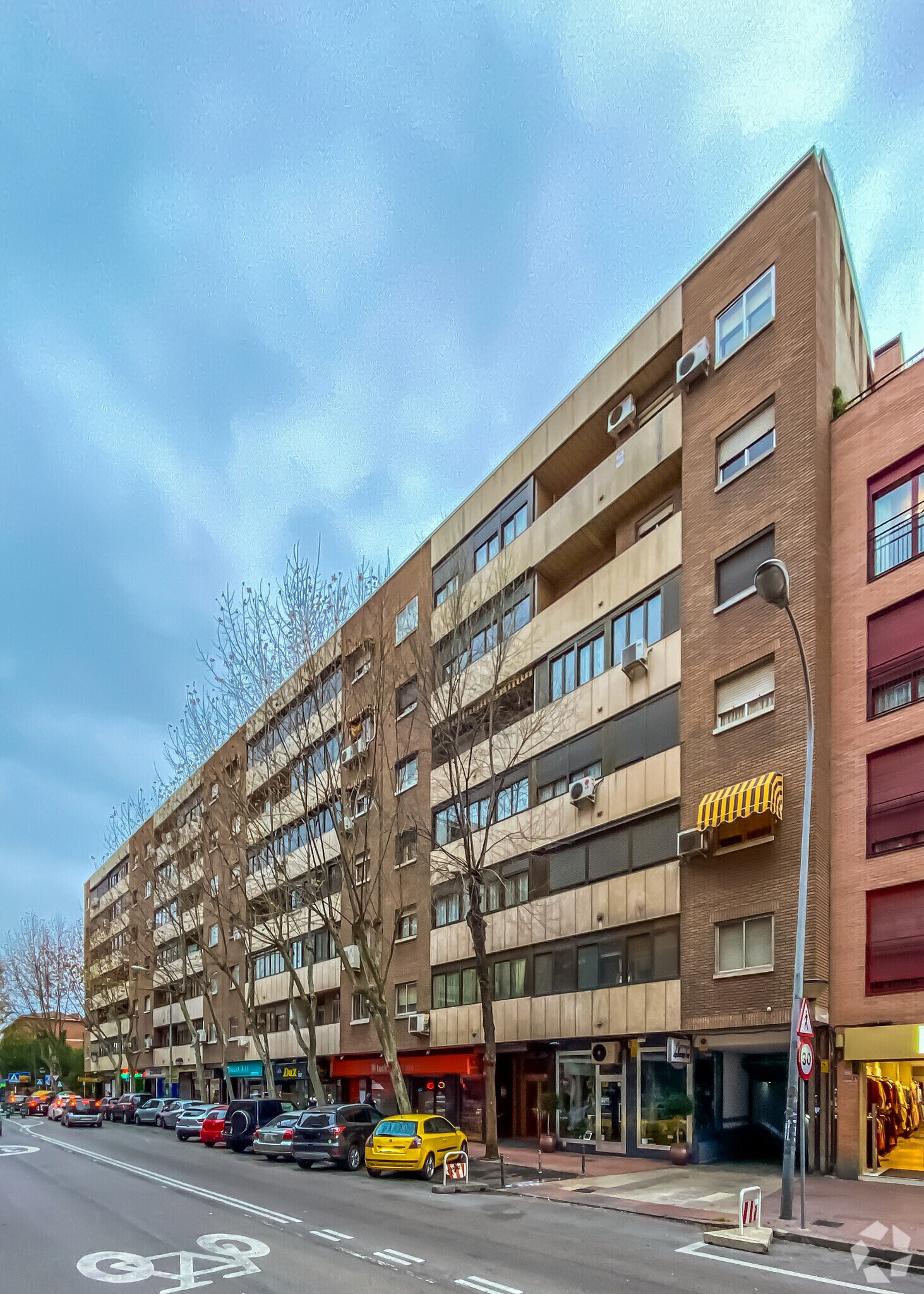 Edificio residencial en Alcalá de Henares, Madrid en venta Foto del edificio- Imagen 1 de 1