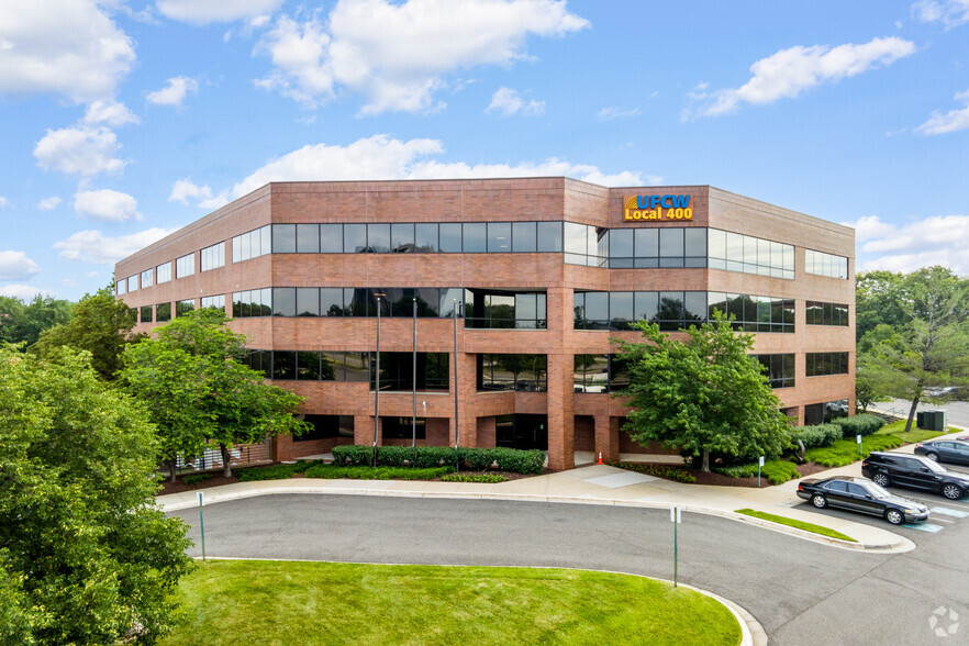 8400 Corporate Dr, Landover, MD en alquiler - Foto del edificio - Imagen 1 de 3