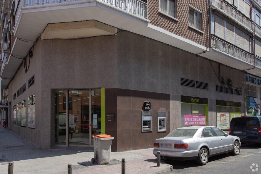 Edificio residencial en Madrid, Madrid en venta - Foto del edificio - Imagen 1 de 1