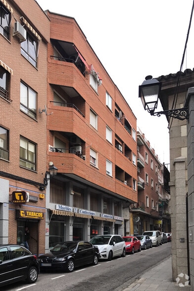 Calle Luis Jiménez, 8, Talavera de la Reina, Toledo en venta - Foto del edificio - Imagen 2 de 2
