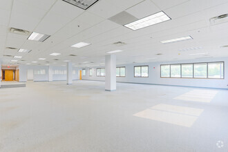 300 Canal View Blvd, Rochester, NY en alquiler Foto del interior- Imagen 2 de 10