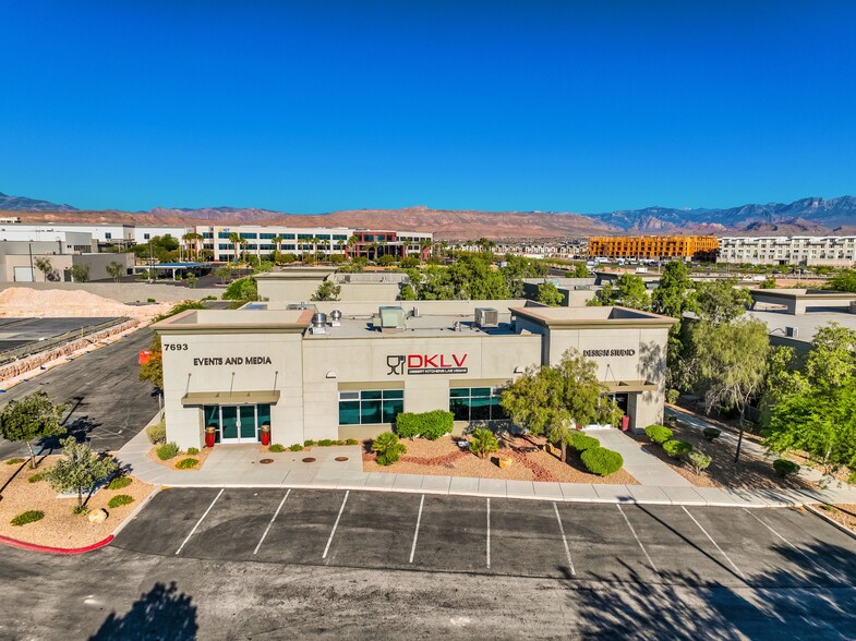 7693 W Post Rd, Las Vegas, NV en venta - Foto del edificio - Imagen 2 de 15