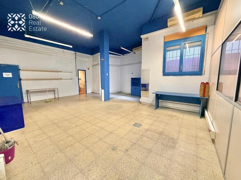 Local en Cornellà de Llobregat, Barcelona en alquiler - Foto del interior - Imagen 3 de 3