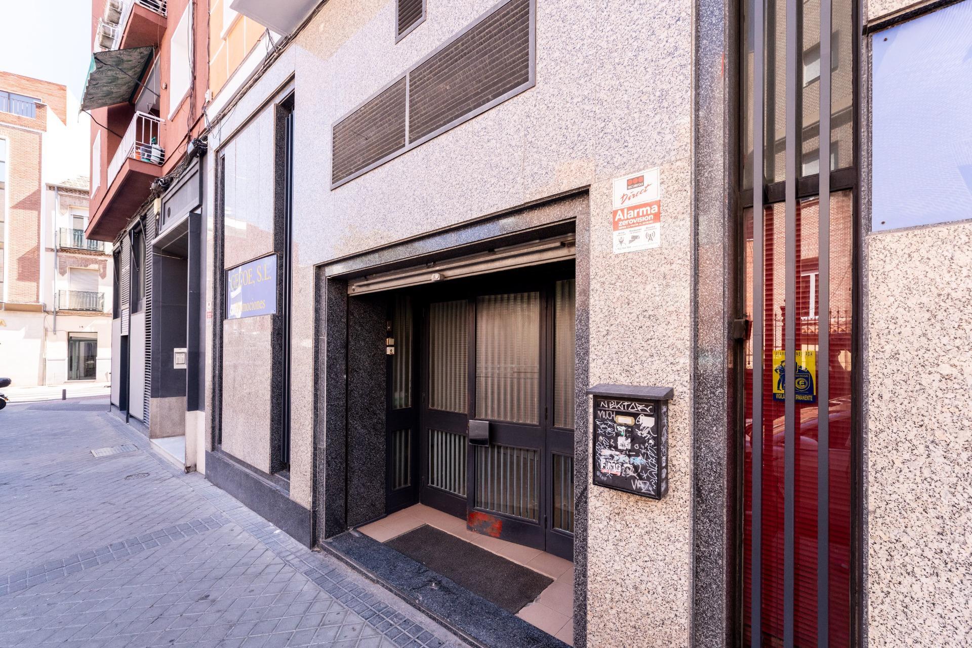 Edificio residencial en Madrid, Madrid en venta Foto del edificio- Imagen 1 de 7