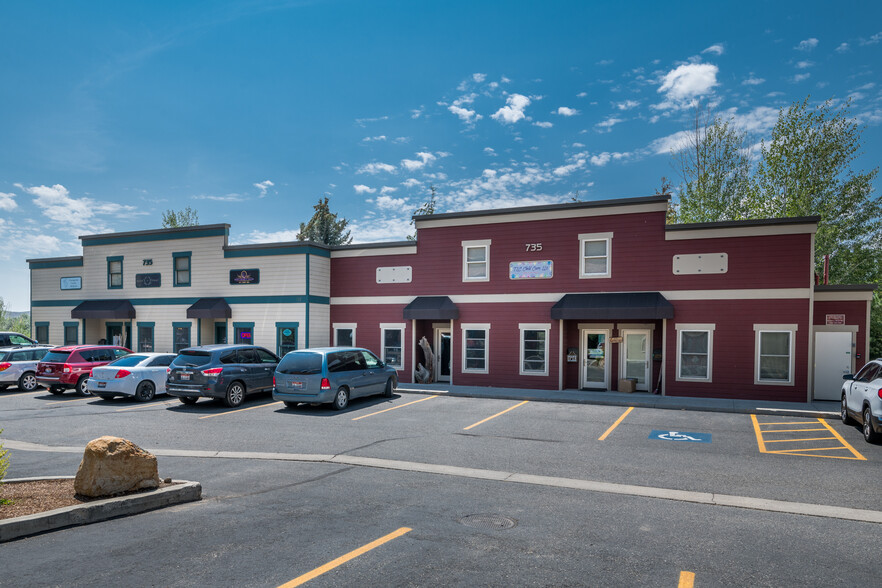 735 N Main St, Bellevue, ID en venta - Foto del edificio - Imagen 1 de 4