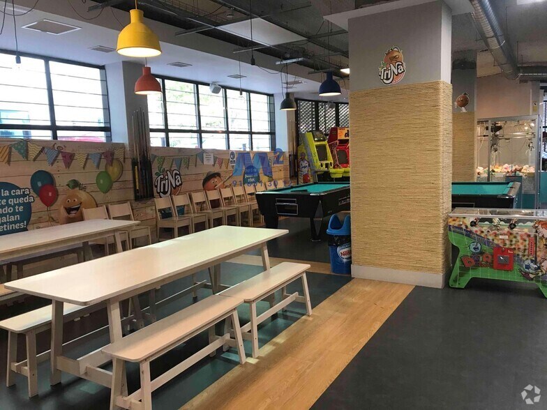 Oficina en San Sebastián de los Reyes, Madrid en venta - Foto del edificio - Imagen 3 de 8