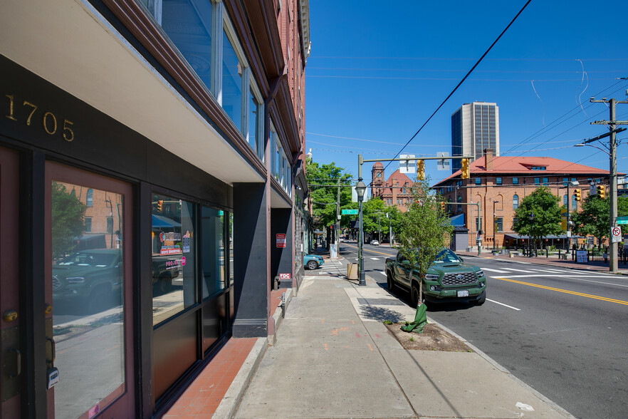 1705 E Main St, Richmond, VA en alquiler - Foto del edificio - Imagen 3 de 26