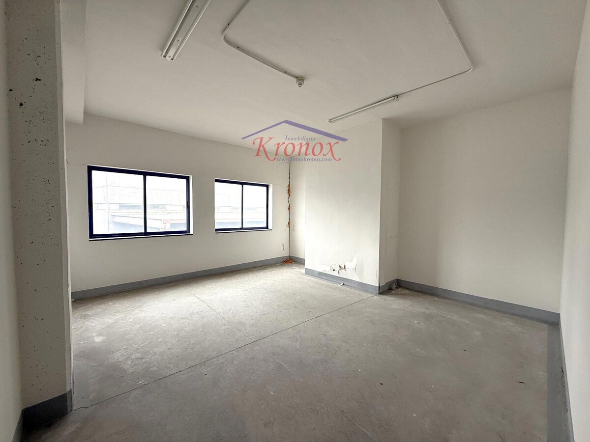 Madrid, MAD 28031 -  -  - Foto del interior - Image 1 of 8