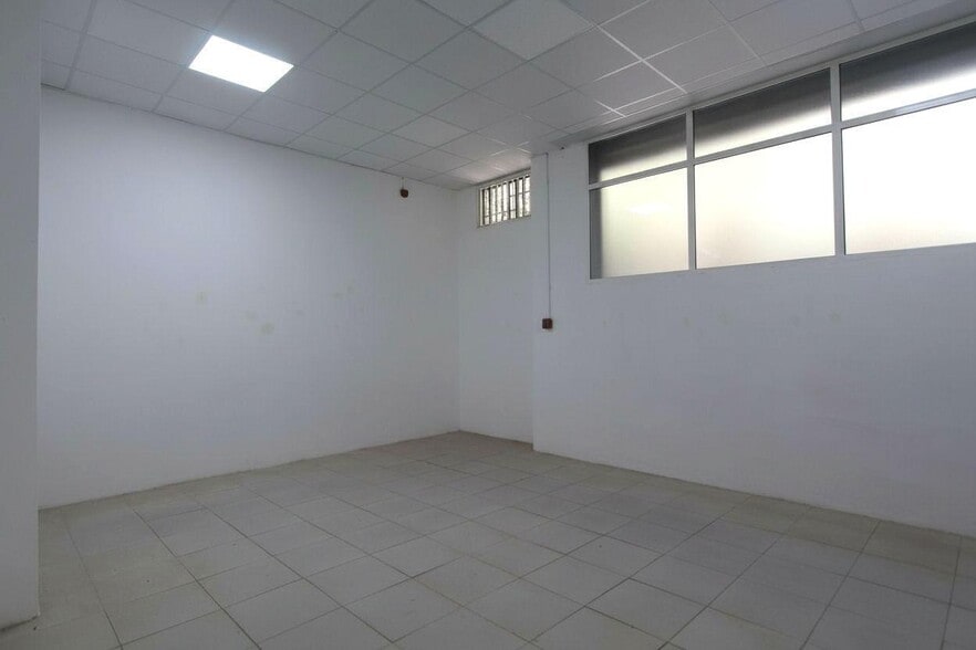 Local en València, Valencia en alquiler - Foto del interior - Imagen 3 de 7