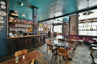 Más detalles de 103-105 Streatham High Rd, London - Local en alquiler