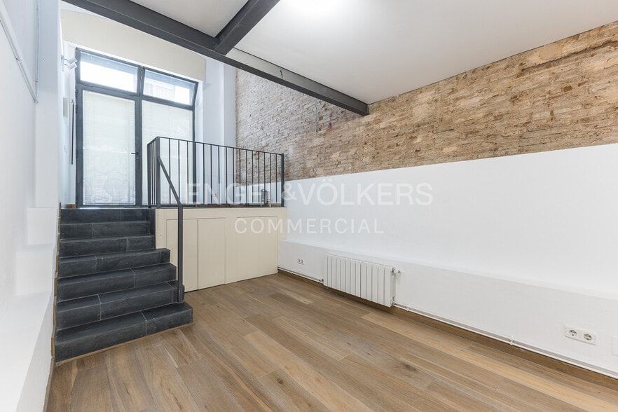 Local en Barcelona, Barcelona en alquiler - Foto del interior - Imagen 2 de 4