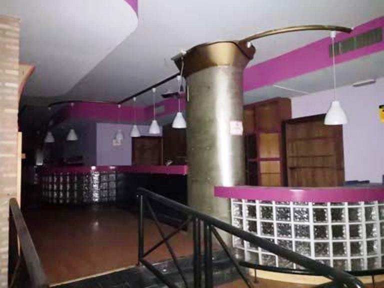 Local en Córdoba, Córdoba en venta - Foto del interior - Imagen 2 de 7