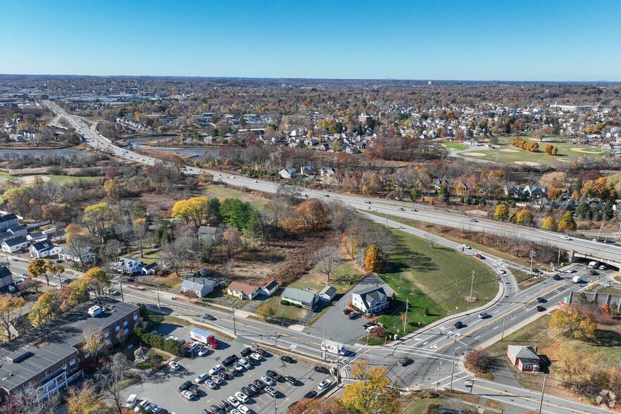 55 Liberty St, Danvers, MA en alquiler - Foto del edificio - Imagen 3 de 17