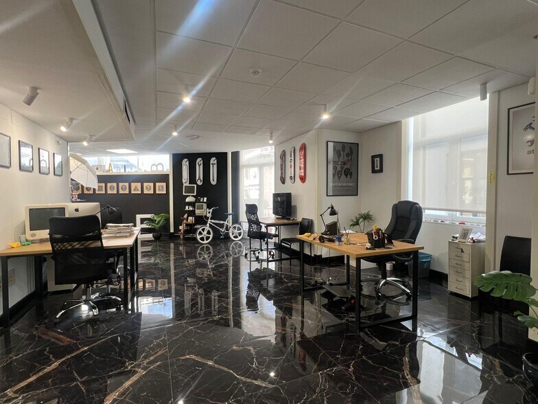 Oficina en Córdoba, Córdoba en alquiler - Foto del edificio - Imagen 3 de 30