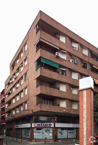 Calle Santa Leocadia, 3, Talavera De La Reina, Toledo en venta - Foto del edificio - Imagen 2 de 2